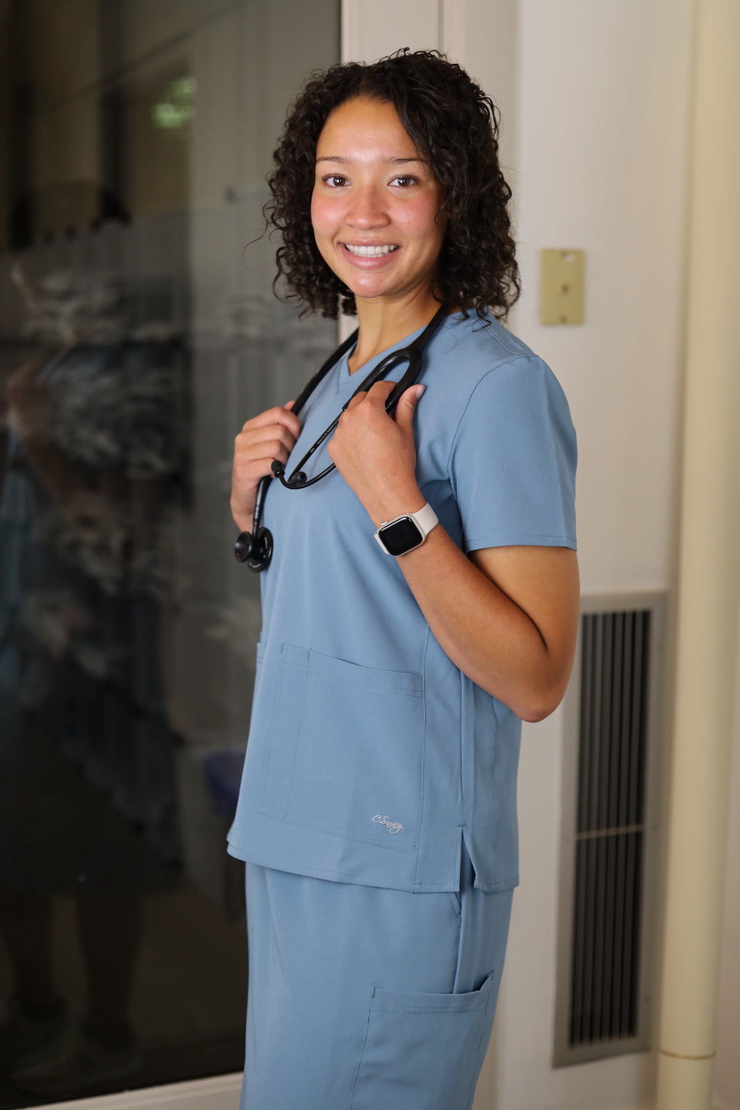 BlueSkyScrubs Presents the Latest Medical Scrubs for Women to